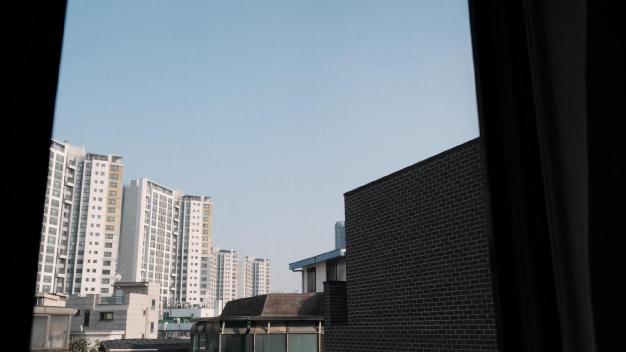 Seoul Yes Oui Ja Sharehouse Hotel ภายนอก รูปภาพ